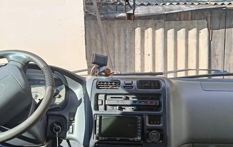 Toyota HiAce, 1999 год, 550 000 рублей, 7 фотография