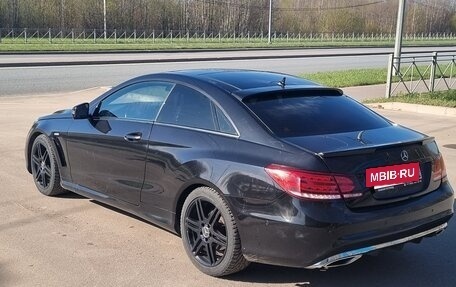 Mercedes-Benz E-Класс, 2013 год, 1 650 000 рублей, 6 фотография