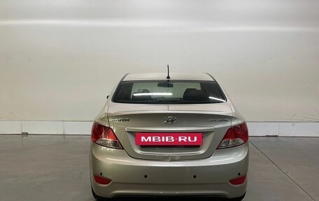 Hyundai Solaris II рестайлинг, 2013 год, 758 000 рублей, 3 фотография