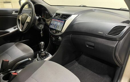 Hyundai Solaris II рестайлинг, 2013 год, 758 000 рублей, 8 фотография