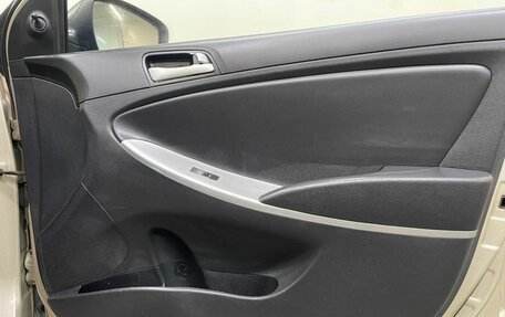Hyundai Solaris II рестайлинг, 2013 год, 758 000 рублей, 12 фотография