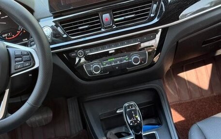 BMW 1 серия, 2021 год, 1 420 000 рублей, 10 фотография