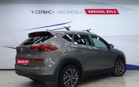 Hyundai Tucson III, 2019 год, 2 070 000 рублей, 2 фотография