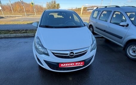 Opel Corsa D, 2013 год, 550 000 рублей, 1 фотография