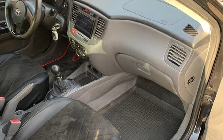 KIA Rio II, 2011 год, 610 000 рублей, 3 фотография