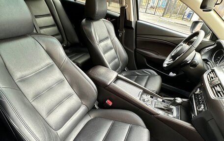 Mazda 6, 2016 год, 1 950 000 рублей, 11 фотография