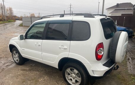 Chevrolet Niva I рестайлинг, 2011 год, 500 000 рублей, 6 фотография