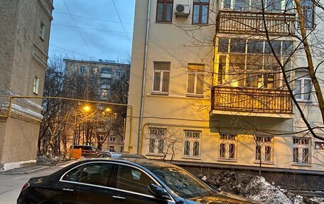 Mercedes-Benz E-Класс, 2019 год, 3 550 000 рублей, 13 фотография
