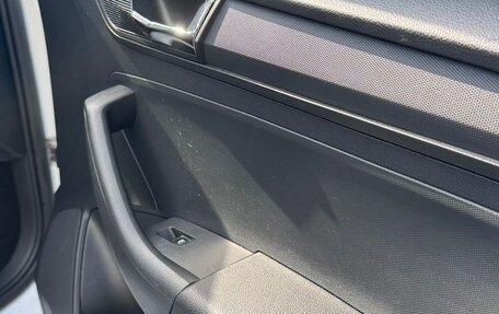 Skoda Rapid I, 2018 год, 1 250 000 рублей, 9 фотография