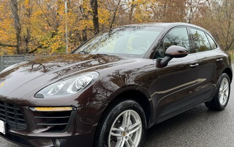 Porsche Macan I рестайлинг, 2015 год, 3 000 000 рублей, 2 фотография