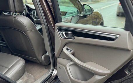 Porsche Macan I рестайлинг, 2015 год, 3 000 000 рублей, 25 фотография