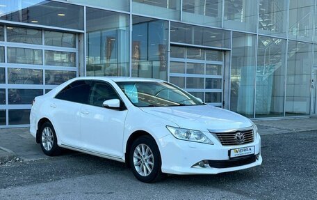 Toyota Camry, 2013 год, 1 570 000 рублей, 3 фотография