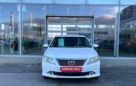 Toyota Camry, 2013 год, 1 570 000 рублей, 2 фотография