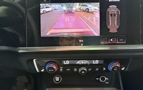 Audi Q3, 2022 год, 2 721 000 рублей, 14 фотография