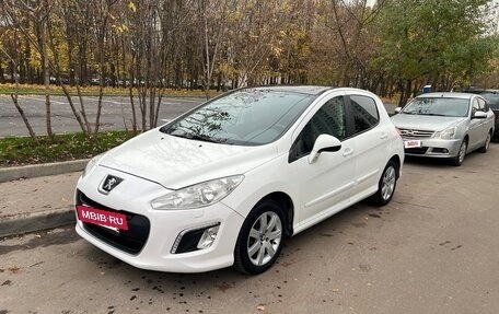 Peugeot 308 II, 2011 год, 499 990 рублей, 3 фотография