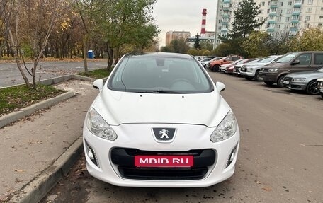 Peugeot 308 II, 2011 год, 499 990 рублей, 2 фотография