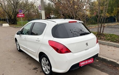 Peugeot 308 II, 2011 год, 499 990 рублей, 4 фотография