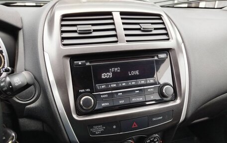 Mitsubishi ASX I рестайлинг, 2013 год, 1 350 000 рублей, 20 фотография