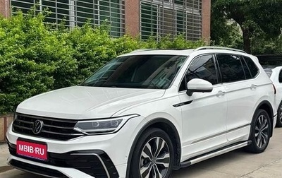 Volkswagen Tiguan II, 2022 год, 3 370 000 рублей, 1 фотография