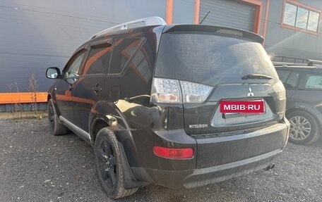 Mitsubishi Outlander III рестайлинг 3, 2007 год, 750 000 рублей, 3 фотография