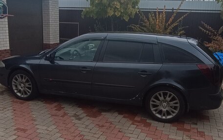 Renault Laguna II, 2004 год, 250 000 рублей, 3 фотография