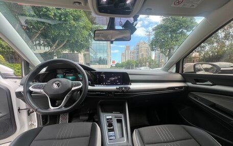 Volkswagen Golf VIII, 2021 год, 1 500 000 рублей, 9 фотография