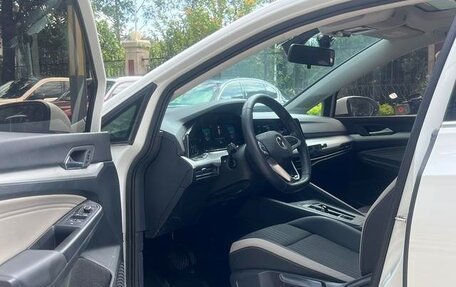Volkswagen Golf VIII, 2021 год, 1 500 000 рублей, 8 фотография