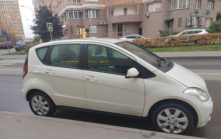 Mercedes-Benz A-Класс, 2012 год, 650 000 рублей, 3 фотография