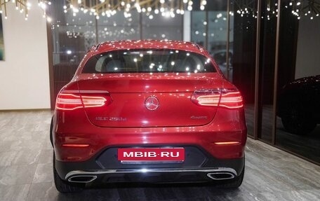 Mercedes-Benz GLC Coupe, 2018 год, 3 820 000 рублей, 4 фотография