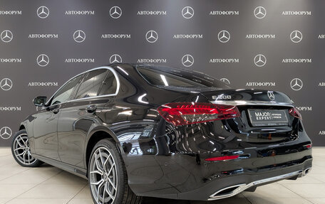 Mercedes-Benz E-Класс, 2021 год, 5 200 000 рублей, 7 фотография