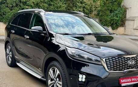 KIA Sorento III Prime рестайлинг, 2018 год, 3 000 000 рублей, 5 фотография