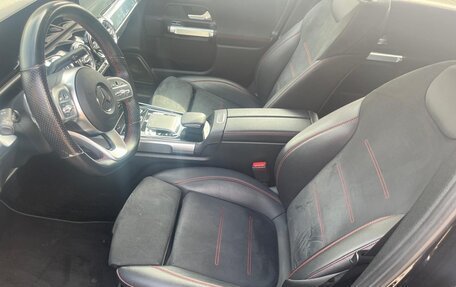 Mercedes-Benz GLB, 2022 год, 2 400 000 рублей, 7 фотография