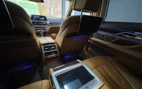 BMW 7 серия, 2017 год, 4 500 000 рублей, 4 фотография