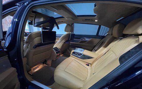 BMW 7 серия, 2017 год, 4 500 000 рублей, 5 фотография