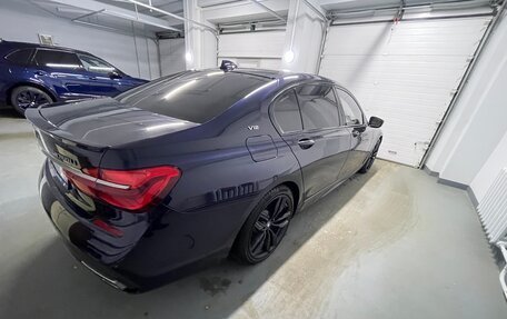 BMW 7 серия, 2017 год, 4 500 000 рублей, 9 фотография
