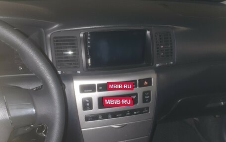 Toyota Corolla, 2005 год, 650 000 рублей, 4 фотография