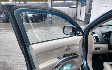 Peugeot 4007, 2009 год, 850 000 рублей, 11 фотография