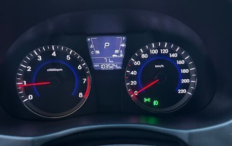 Hyundai Solaris II рестайлинг, 2013 год, 1 000 000 рублей, 9 фотография