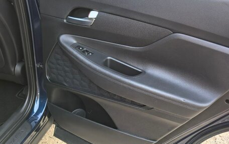 Hyundai Santa Fe IV, 2018 год, 2 690 000 рублей, 6 фотография