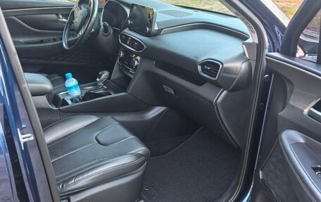 Hyundai Santa Fe IV, 2018 год, 2 690 000 рублей, 21 фотография