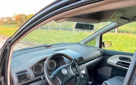 Volkswagen Sharan I рестайлинг, 2006 год, 570 000 рублей, 3 фотография