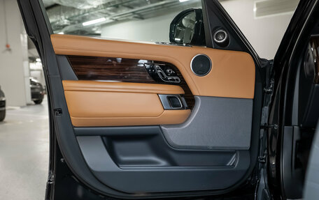 Land Rover Range Rover IV рестайлинг, 2019 год, 8 300 000 рублей, 14 фотография