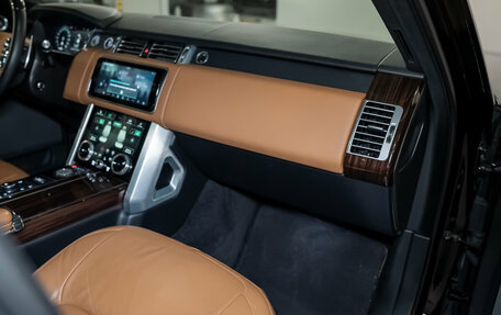 Land Rover Range Rover IV рестайлинг, 2019 год, 8 300 000 рублей, 27 фотография