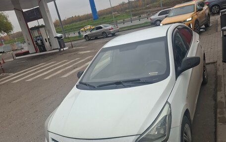 Hyundai Solaris II рестайлинг, 2016 год, 4 200 рублей, 2 фотография