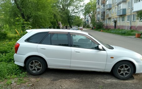 Mazda Familia, 2002 год, 330 000 рублей, 2 фотография