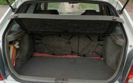 Mazda Familia, 2002 год, 330 000 рублей, 12 фотография