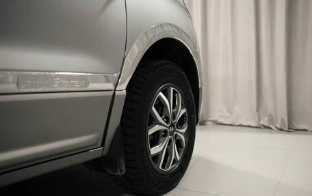 Hyundai Grand Starex Grand Starex I рестайлинг 2, 2018 год, 3 100 000 рублей, 8 фотография