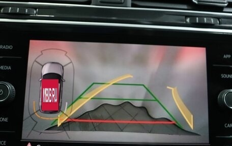 Volkswagen Tiguan II, 2018 год, 2 299 000 рублей, 21 фотография