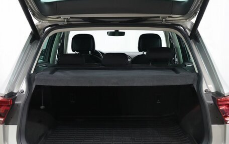 Volkswagen Tiguan II, 2018 год, 2 299 000 рублей, 25 фотография