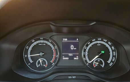 Skoda Kodiaq I, 2020 год, 2 100 000 рублей, 16 фотография